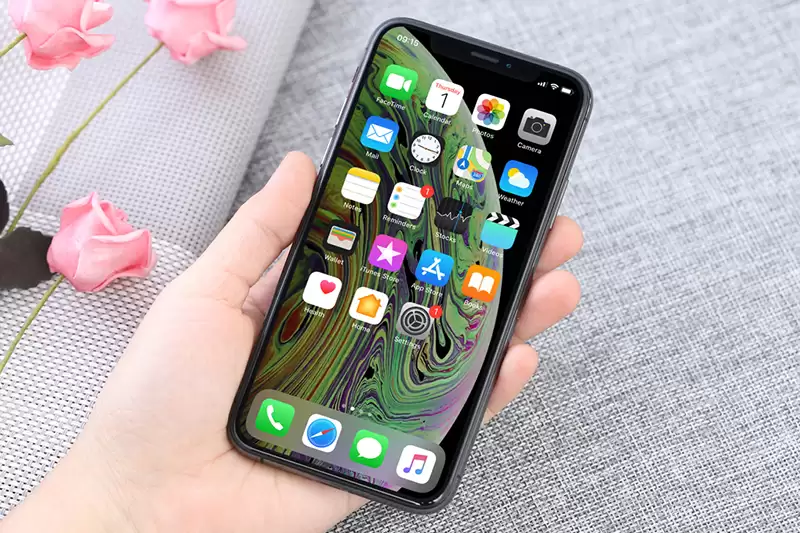 iOS trên điện thoại iPhone Xs chính hãng iOS trên điện thoại iPhone Xs chính hãng