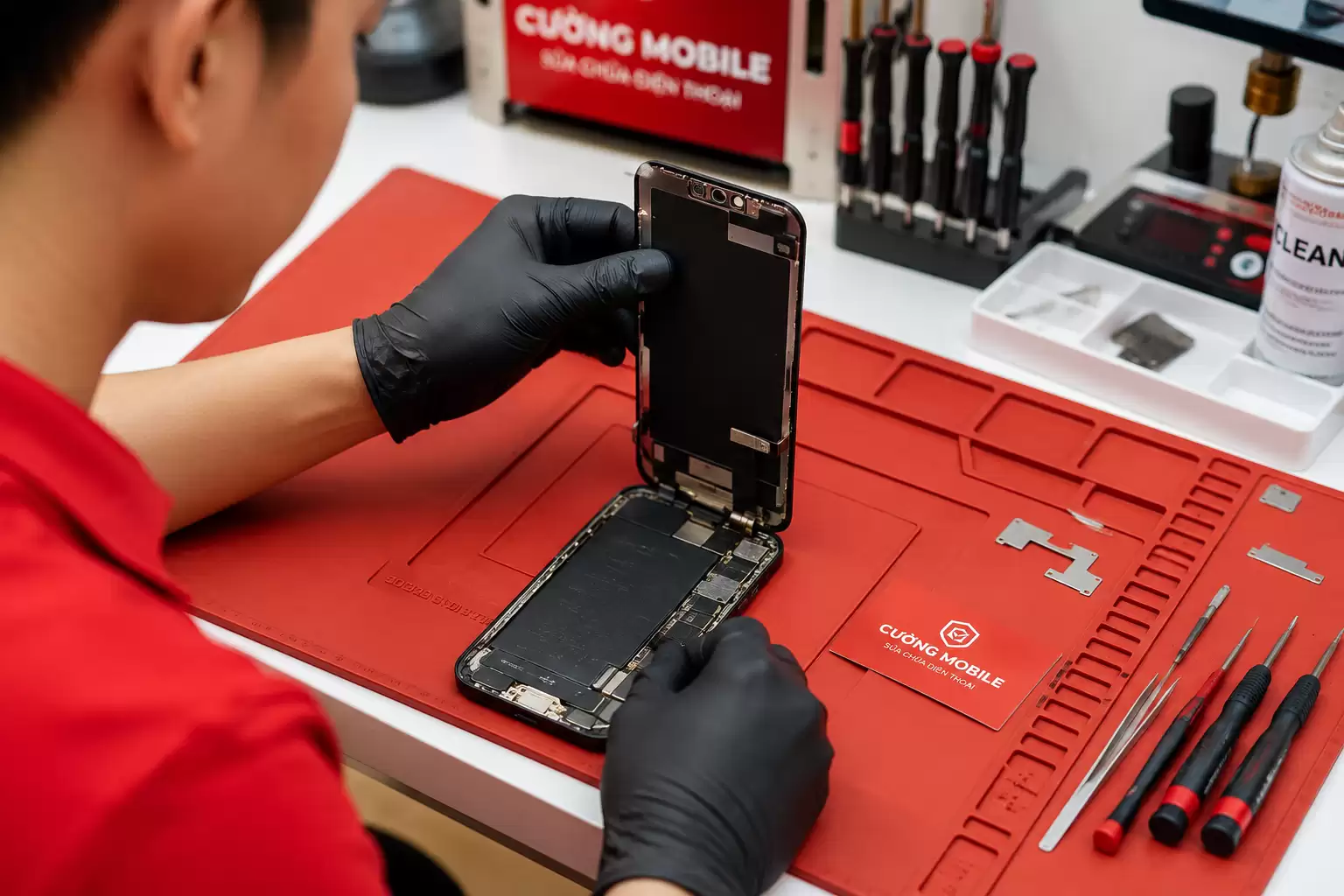 Thay màn hình điện thoại tại cửa hàng Cường Mobile